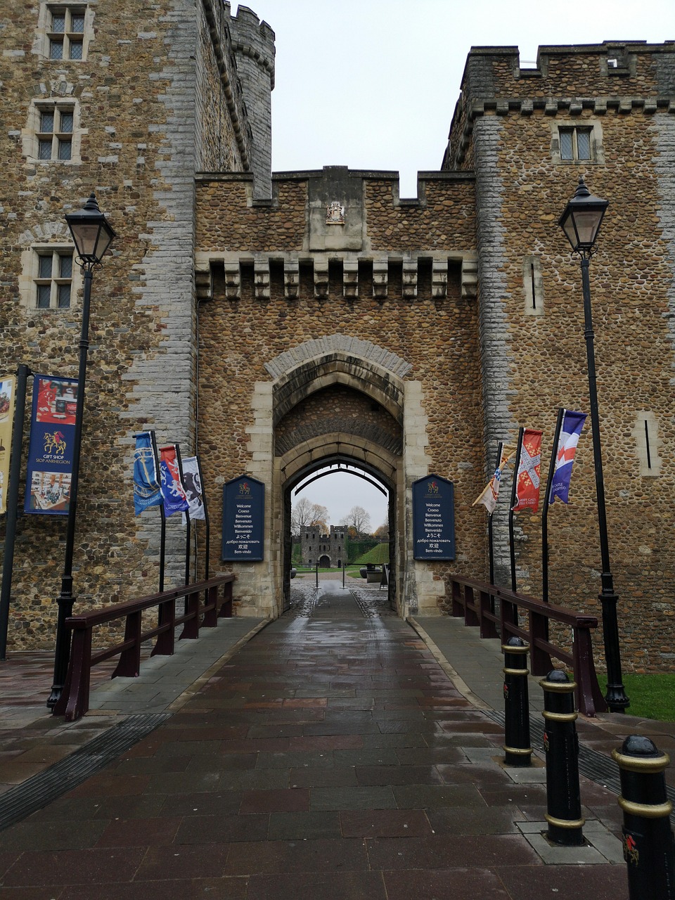 Cardiff & Welsh Castles - UK Journey Tour Package